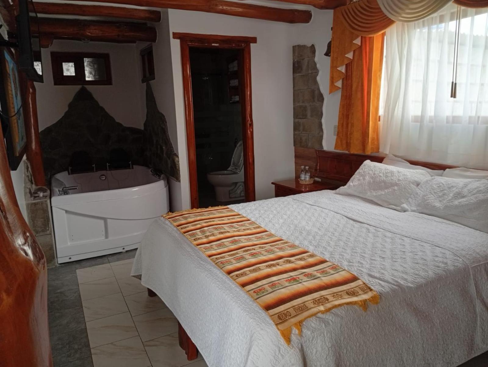 Hostal Huasicama Latacunga Bagian luar foto